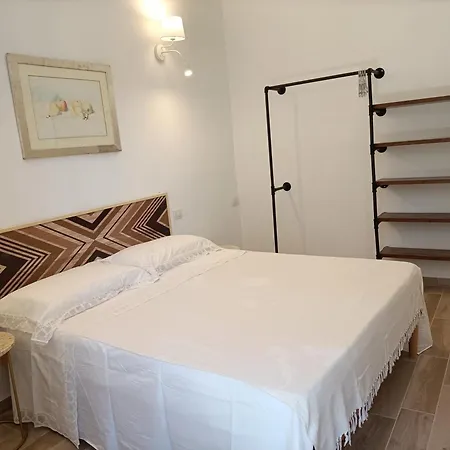 Zefiro, Two-bedroom Apartman